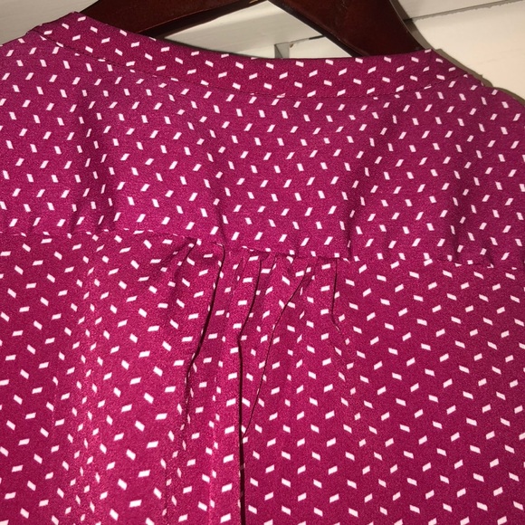 NY&Co, hot pink sleeveless top - Picture 4 of 5